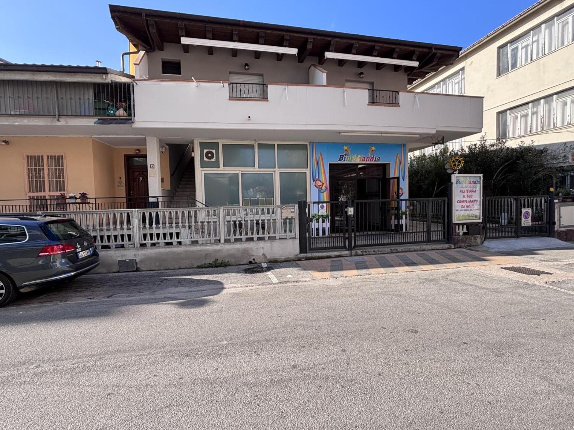 Dante Silvi Vacanza Silvi Marina Kültér fotó